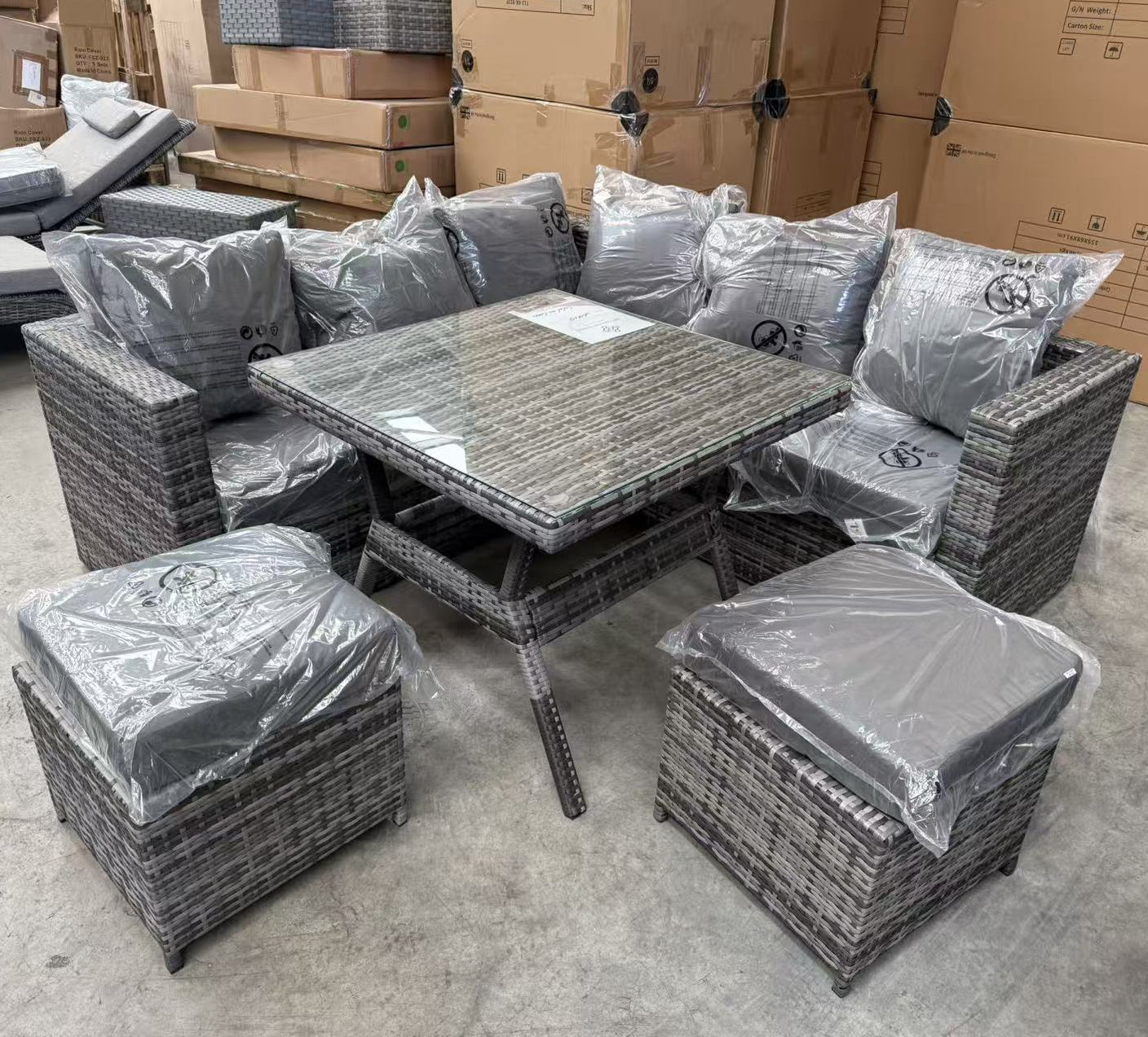 FB | Modern Range Lille Compact Corner Sofa with Dining Table in Grey Rattan