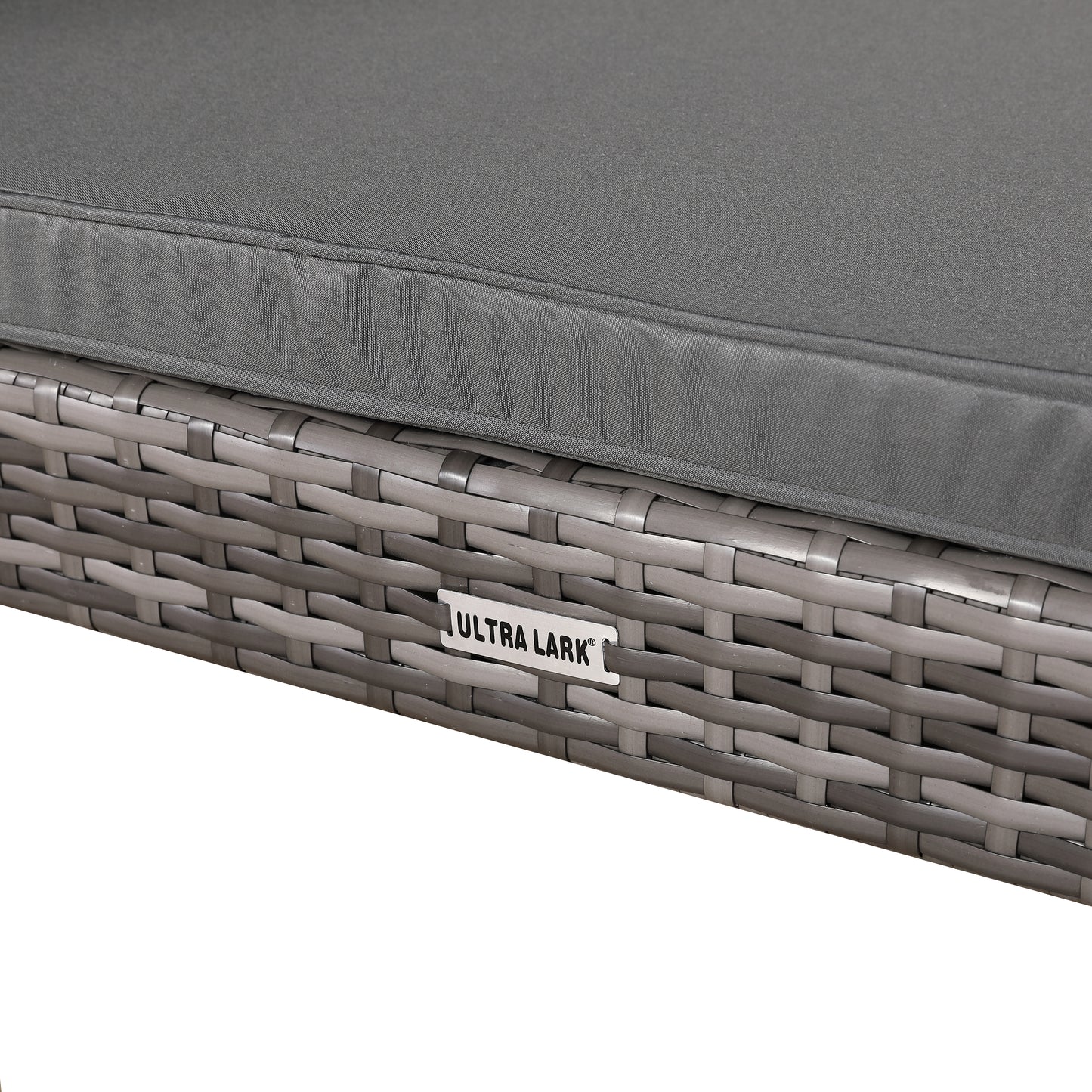 Max Mice Wicker Raised Dog House / Rattan Dog Bed for Indoor/Outdoor with Removable Roof and Cushion in Grey