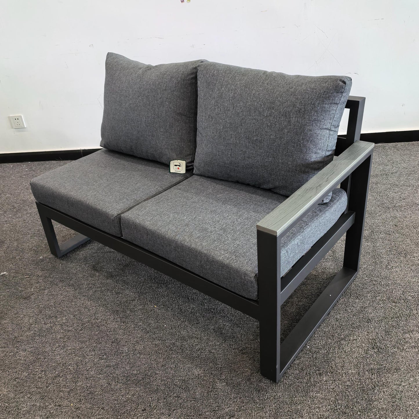Due in 08/05/25  #AL-16 Floor Sample Clearance Sale Aluminium Compact Corner Sofa Set with CoffeeTable