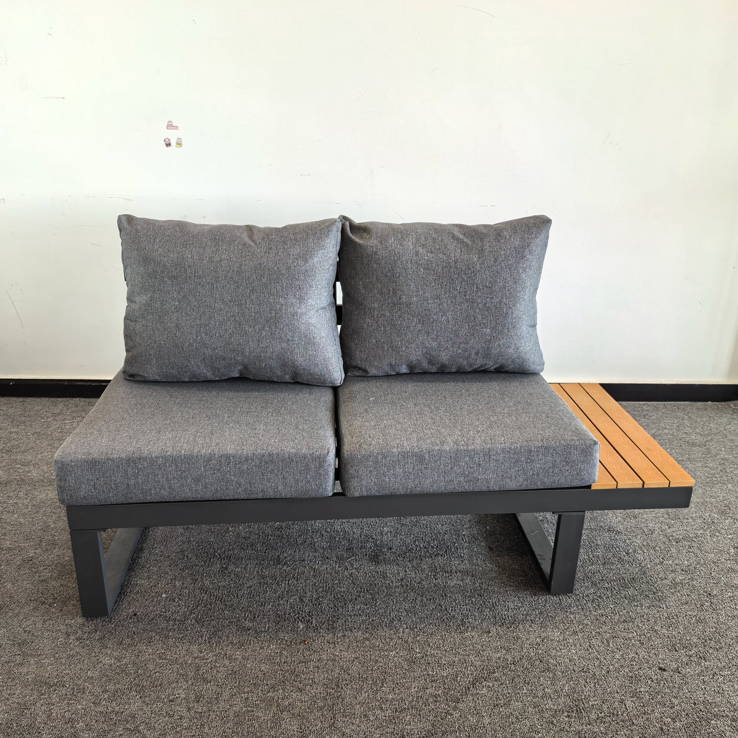 #AL-21 Floor Sample Clearance Sale-Aluminium Corner Sofa Set with CoffeeTable