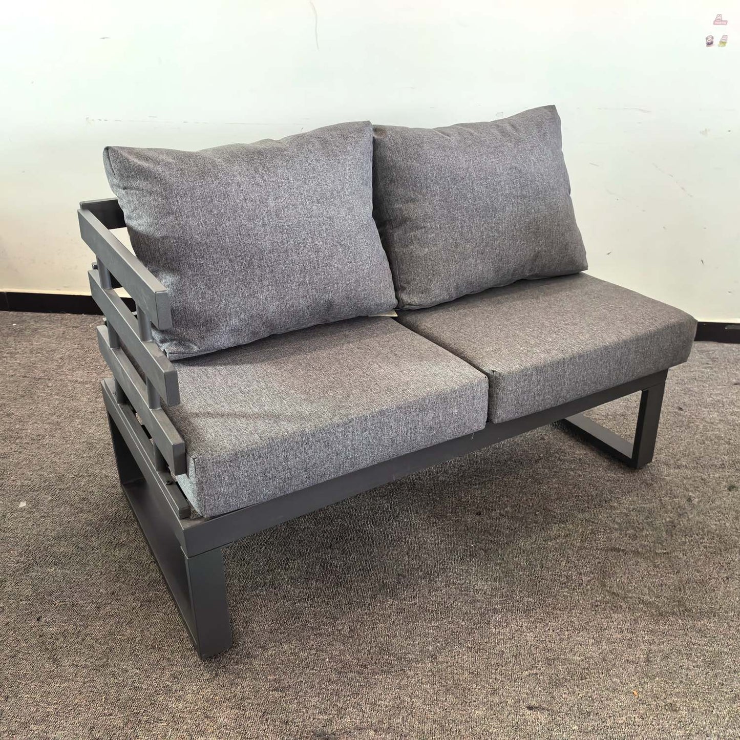 #AL-22 Floor Sample Clearance Sale-Aluminium Corner Sofa Set with CoffeeTable